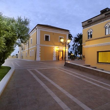ג'וליאנובה Hotel Villa Fiorita מראה חיצוני תמונה