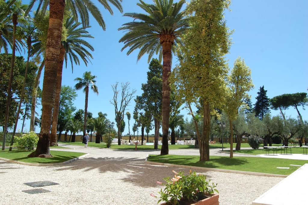 ג'וליאנובה Hotel Villa Fiorita מראה חיצוני תמונה