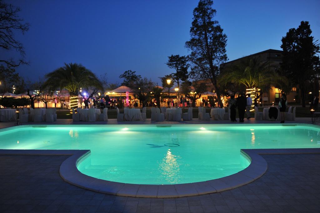 ג'וליאנובה Hotel Villa Fiorita מראה חיצוני תמונה